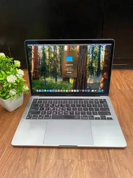MacBook Pro 13-inch M1 / 16Gb / 256GB 2020