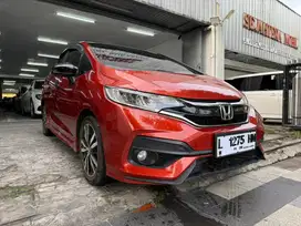 HONDA JAZZ RS MATIC 2019 BLACK TOP DP MINIM