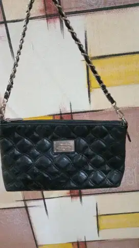 Tas pesta kulit