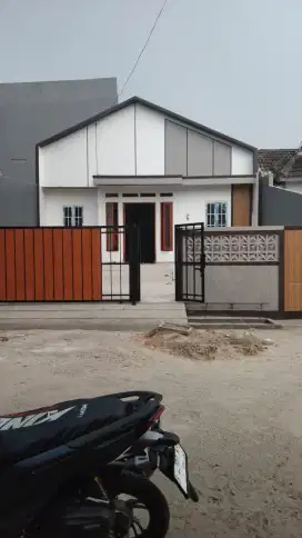 Rumah baru cantik scandanavian 15 menit Brin,Puspitek,stasiun Serpong/