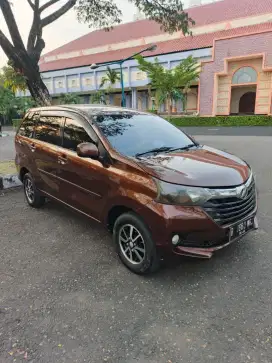 Xenia R greatnew Dual VVTi