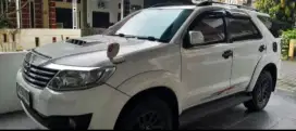 Toyota Fortuner type G matic tahun 2015