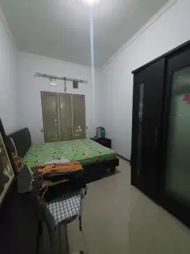 Butuh Jual Cepat Lontar Minimalis Modern 2 lantai Surabaya Wiyung