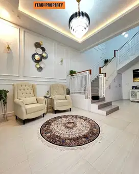 Rumah Mewah 5 Kamar Kota Wisata Cibubur