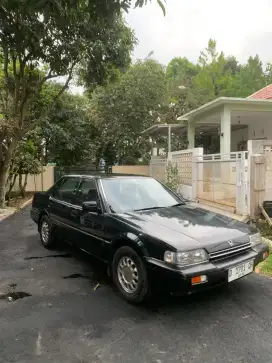 Honda Accord 1988 Bensin