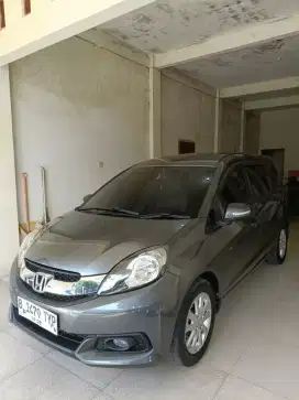 Mobilio E 2014 metik