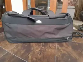 Koper samsonite lokasi di sarijadi