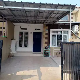 Di Sewakan Rumah Jl. Cikambangan Cluster Nirmala A5 Cilodong Depok