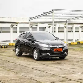 Honda HRV E 2016 hitam automatic