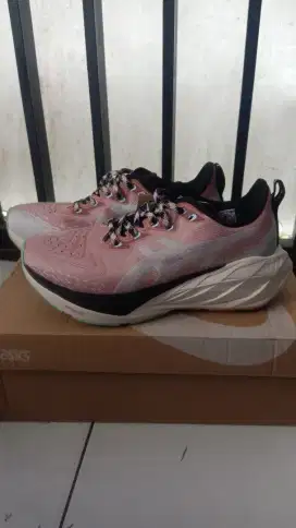 SEPATU ASICS  New