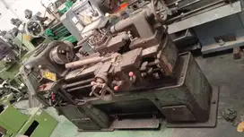 MESIN BUBUT/LATHE MACHINE MATSUZAKA TYPE:LA-700