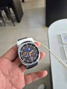 pre order Watch 8 dan watch 8 clasic