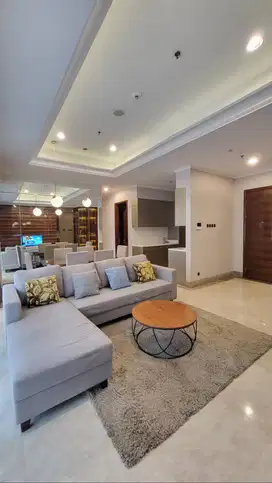 Disewakan Apartemen District 8, 3 Kamar Luas 179 Sqm, PRIVATE LIFT