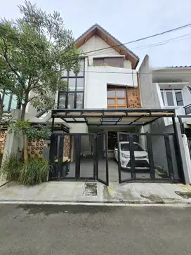 Rumah Second Di Area Terbaik Rawamangun Jakarta Timur.