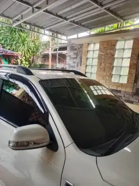 Kaca film pemasangan rapi