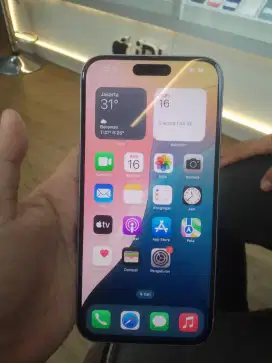 iPhone second 15 plus