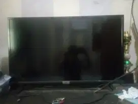 Jual cepat TV merk TCL 32A1