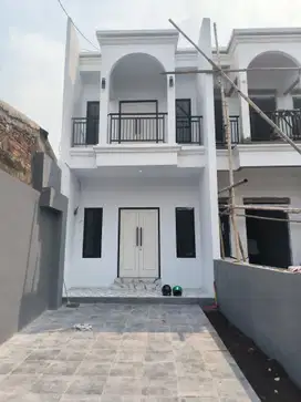 Rumah Modern Eropa Halim Jatiwaringin