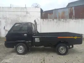 Mitsubishi L300 Medan timur 2014