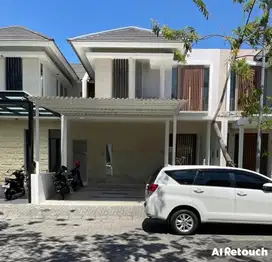 DIJUAL RUMAH GREENLAKE SIAP HUNI