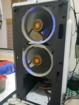 Amd a8 7600k | Ram 8 Gb | ssd 128 | Hdd 1000 GB