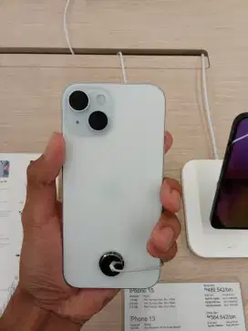 Produk iPhone 15 Cicilan 0% Syarat KTP Aja