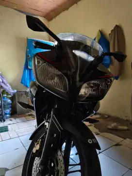 Yamaha R15 Tahun 2015