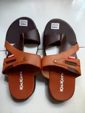 Jual sendal anak cowok, Kickers