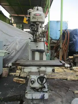 PROMO CUCI GUDANG MESIN MILLING/FRAIS MAKINO