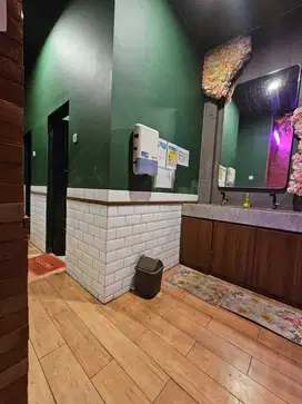 Disewakan tempat usaha di Pleburan (12413)
