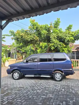Toyota Kijang 2002 Bensin