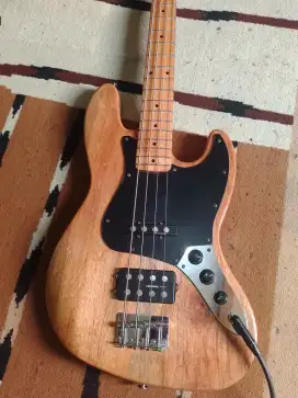 Bass custome by stranought