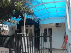 Disewakan Pertahun Rumah Bagus Strategis Di Bintaro Sektor 9