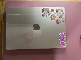 Apple Macbook Air M3 13 inch 2024
