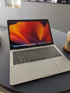 Macbook Pro 2017 A1708