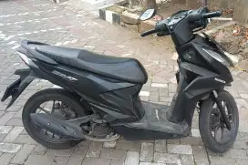 Beat Deluxe 2022 Hitam Terawat