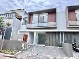 HIGH SPEC MEWAH Rumah Dian Istana Baru Dkt Pakuwon Mall Hr Muhammad