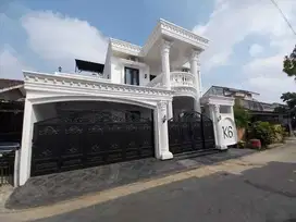 DIJUAL RUMAH MODERN KLASIK KOMPLEK BOUGENVILLE OPI PALEMBANG