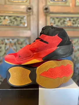 Nike Zion II Original Preloved 90% Like New