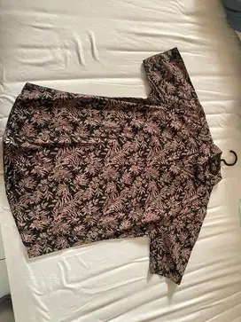 Kemeja batik lengan pendek, warna oke (second/bekas) preloved