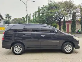Toyota Kijang Innova 2013 Bensin