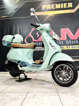 Piaggio Vespa LX 125 I GET batik series Reg 2024 cakep