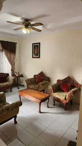 Disewakan Rumah Furnish Yang Ada Difoto Di Komplek Melong Green Garden