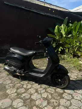 VESPA S125 IGET Kesayangan !!