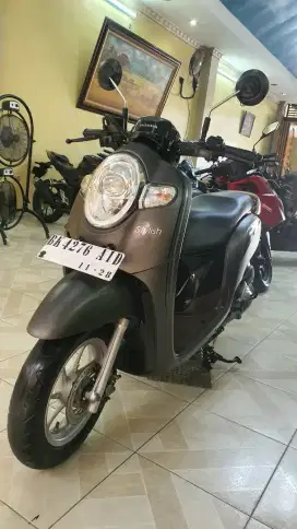 New Scoopy F1 Sporty 2018 Cantik-Odomtr Masih 8.000KM-plaz motor