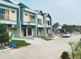 Dijual rumah baru 900 jtan all in tinggal1unit di rawalumbu bbs banjir