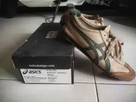 Sepatu Onitsuka Tiger DL408