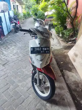 YAMAHA MIO J 2012