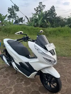 Pcx 2019 warna putih