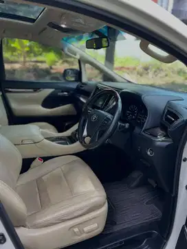 Dijual Cepat Toyota Alphard 2.5 G ATPM 2015 Putih ISTIMEWA